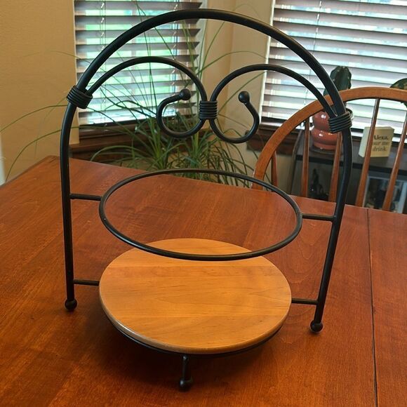 Southern Living at Home 2 Tiered Wrought Iron Pie and Plate Stand with Insert - Picture 1 of 3